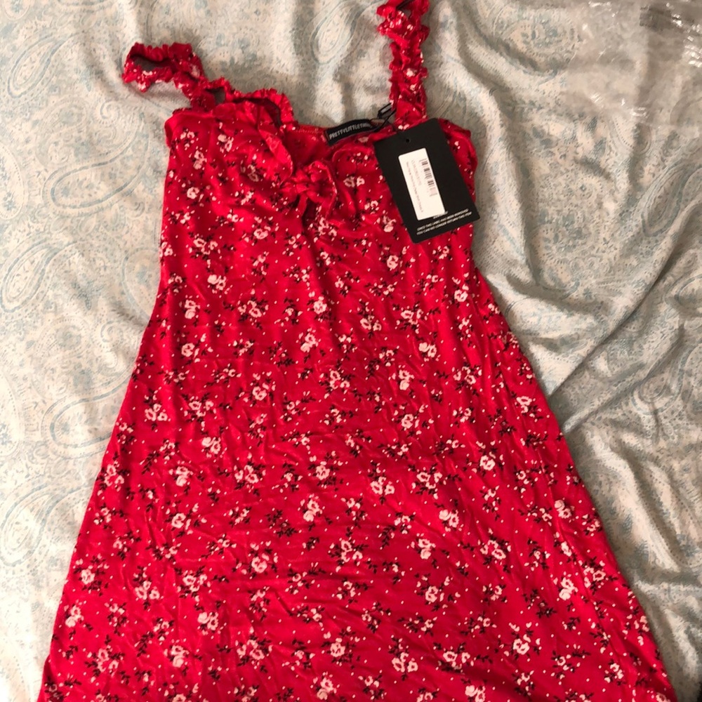 Red Floral Print Frill Detail Shift Dress